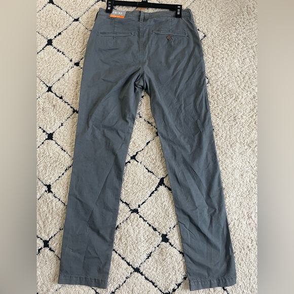 American Eagle Flex Pants